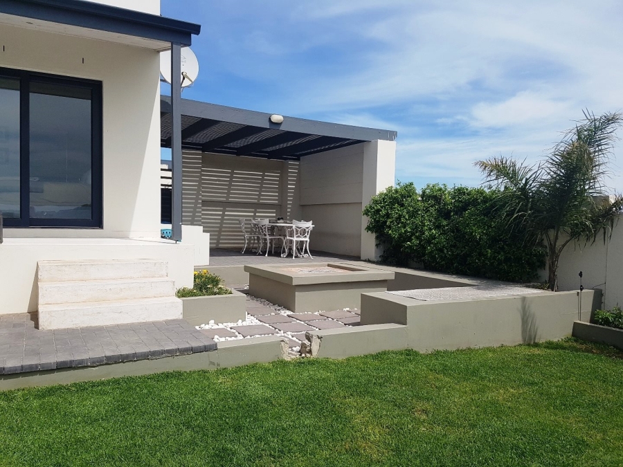 9 Bedroom Property for Sale in Olifantskop Western Cape